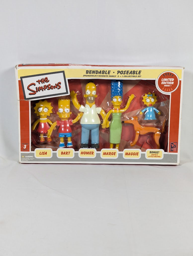 The Simpsons Springfield's Favorite Family Bendable & Poseable Figure Collectible Set 2002