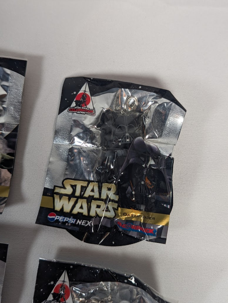 Star Wars Celebration Japan Bear Brick Pepsi Nex Complete Set of 16 Mini Figures