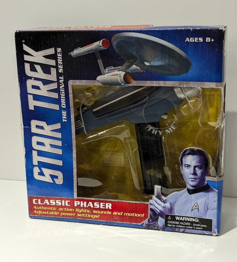 Star Trek Classic Phaser 2012 Art Asylum Diamond Select Toys Electronic Replica