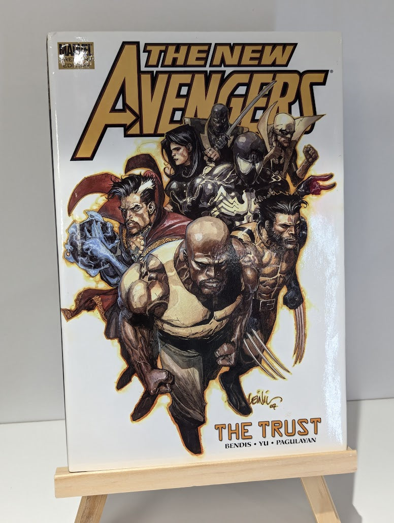 New Avengers by Brain Michael Bendis Volumes 1 - 12 (& Siege) Graphic Novel Bundle