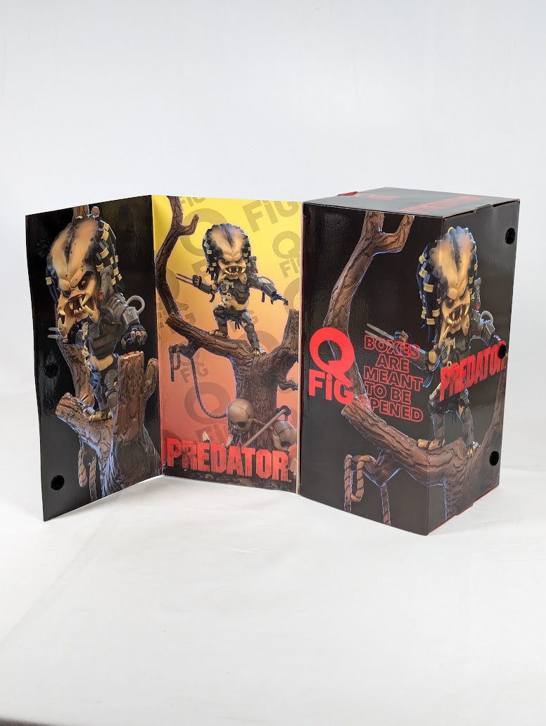 Predator Q-Fig Max Elite 7" Diorama Statue