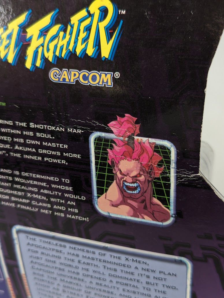 Capcom X-Men vs Street Fighter Video Game Super Stars Wolverine vs Akuma 1997 ToyBiz Action Figure 2-Pack