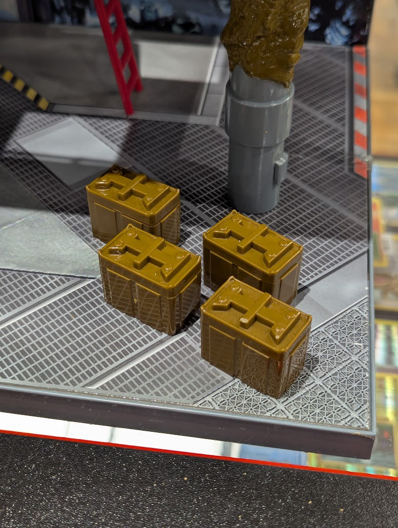 Aliens Deluxe Playset Tree House Kids 2004