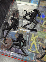 Aliens Deluxe Playset Tree House Kids 2004
