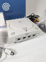SEGA Dreamcast Console With Box, 2 Controllers, 2 VMUs, Cables, Dreamkey & 2 Games
