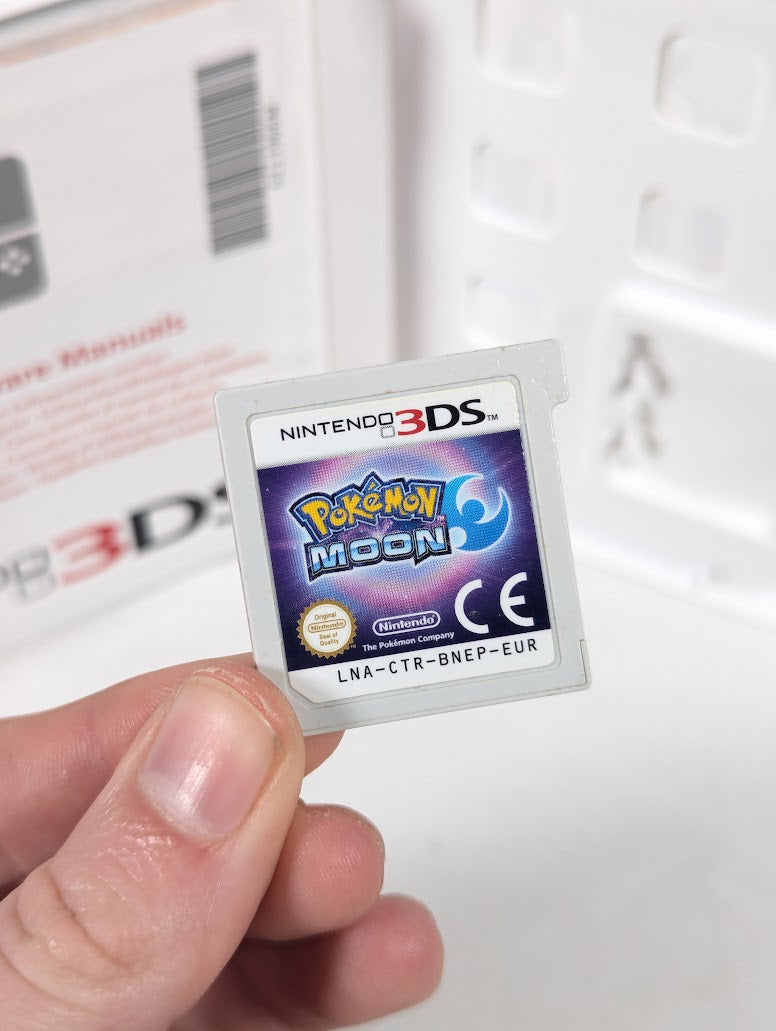 Pokemon Moon Nintendo 3DS Video Game
