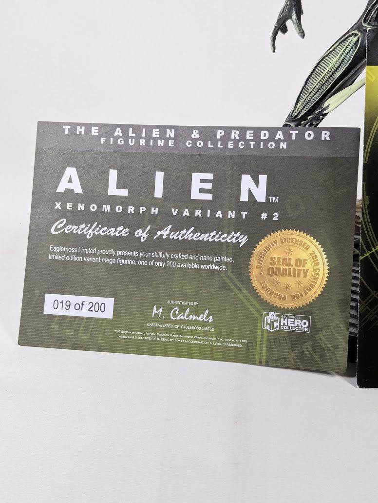 Alien Xenomorph Glow in the Dark Shop Exclusive Variant #2 Eaglemoss Hero Collector Mega Statue Limited Edition 019/200
