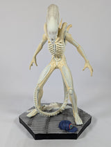 Alien Xenomorph Glow in the Dark Comic Con Exclusive Variant #1 Eaglemoss Hero Collector Mega Statue Limited Edition 169/200