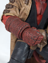 Hellboy 18" 2004 Mezco Toyz Action Figure (Loose & Damaged)