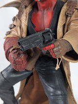 Hellboy 18" 2004 Mezco Toyz Action Figure (Loose & Damaged)
