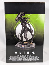 Alien Xenomorph Glow in the Dark Comic Con Exclusive Variant #1 Eaglemoss Hero Collector Mega Statue Limited Edition 157/200