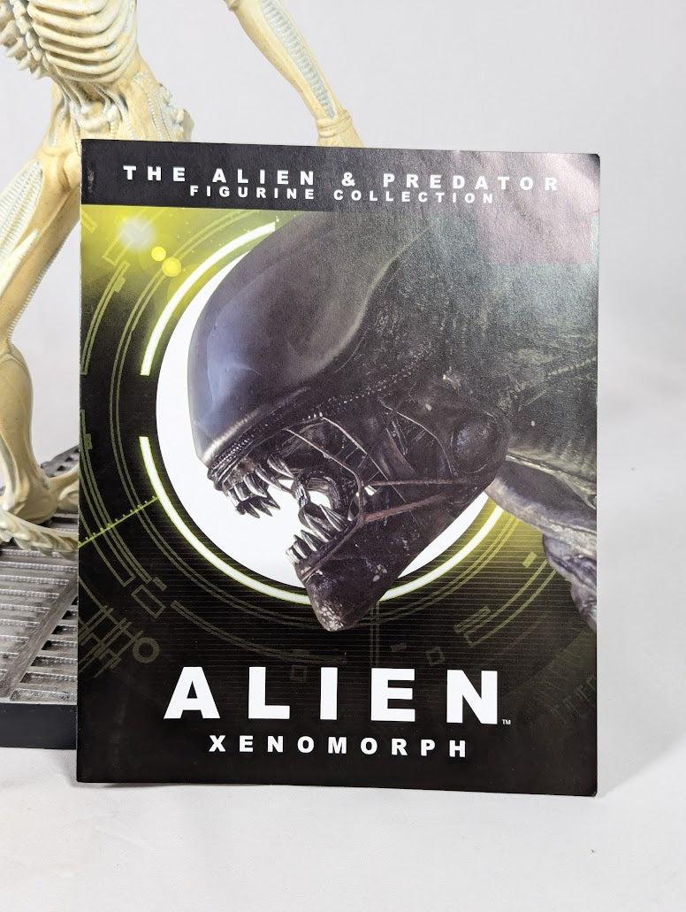 Alien Xenomorph Glow in the Dark Comic Con Exclusive Variant #1 Eaglemoss Hero Collector Mega Statue Limited Edition 157/200
