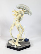 Alien Xenomorph Glow in the Dark Comic Con Exclusive Variant #1 Eaglemoss Hero Collector Mega Statue Limited Edition 157/200