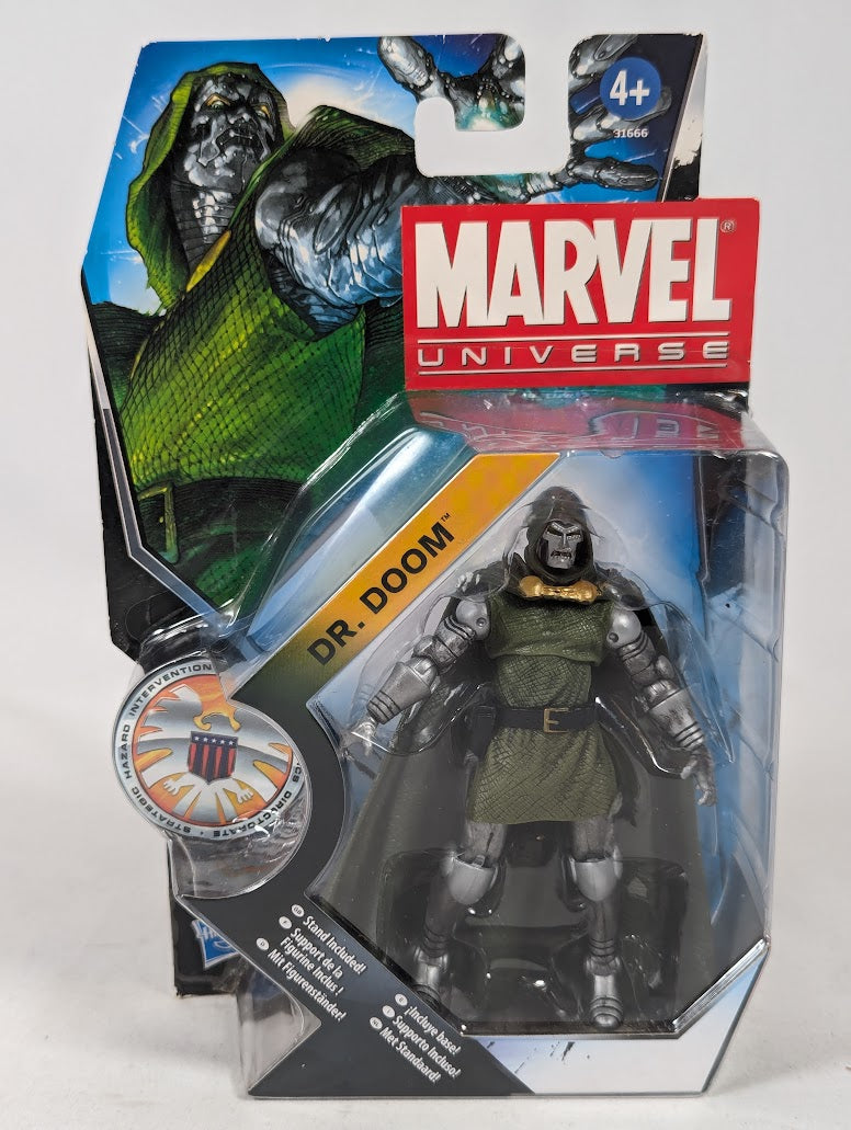 Marvel Universe Doctor Doom 2011 Hasbro 3.75" Action Figure