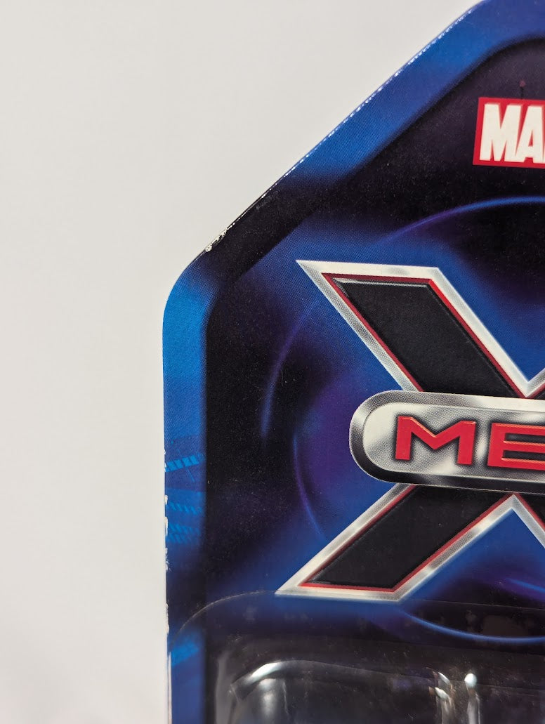 Marvel X-Men Evolution Wolverine with Claw Blaster Base 2001 ToyBiz Action Figure