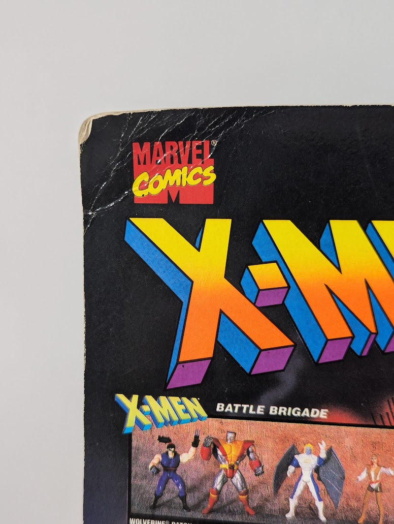 Marvel X-Men Battle Brigade Lady Deathstrike Bio-Morphing Armor 1996 ToyBiz Action Figure