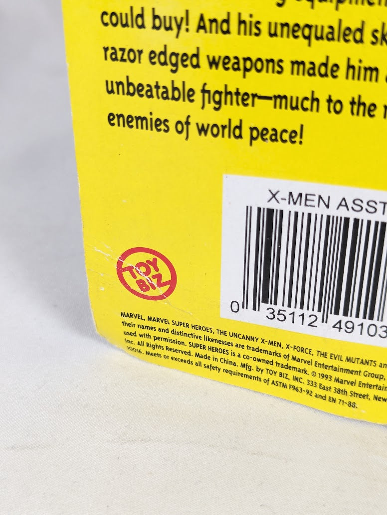 Marvel The Uncanny X-Men Wolverine Thrusting Knife Action (5th Edition) 1993 ToyBiz Action Figure