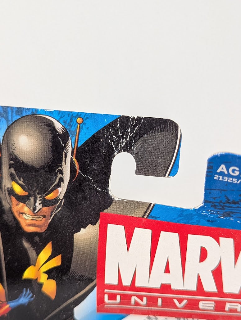 Marvel Universe Yellowjacket With Ant Man 3.75" 2010 Hasbro Action Figure