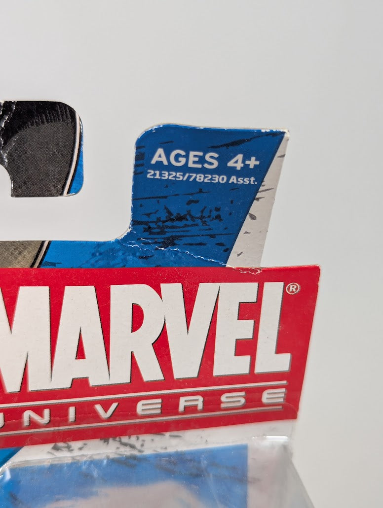 Marvel Universe Yellowjacket With Ant Man 3.75" 2010 Hasbro Action Figure