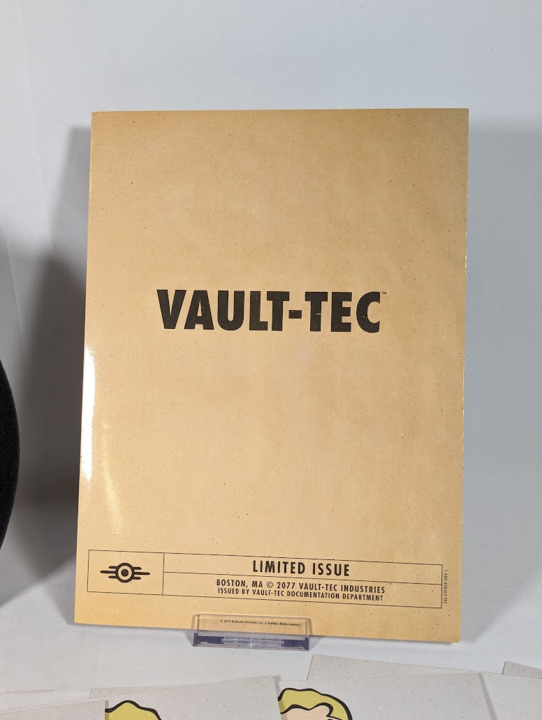 Fallout 4 SPECIAL Poster Set & Fallout 76 Vault Boy Foam Hand (Gamescom 2018) Bundle