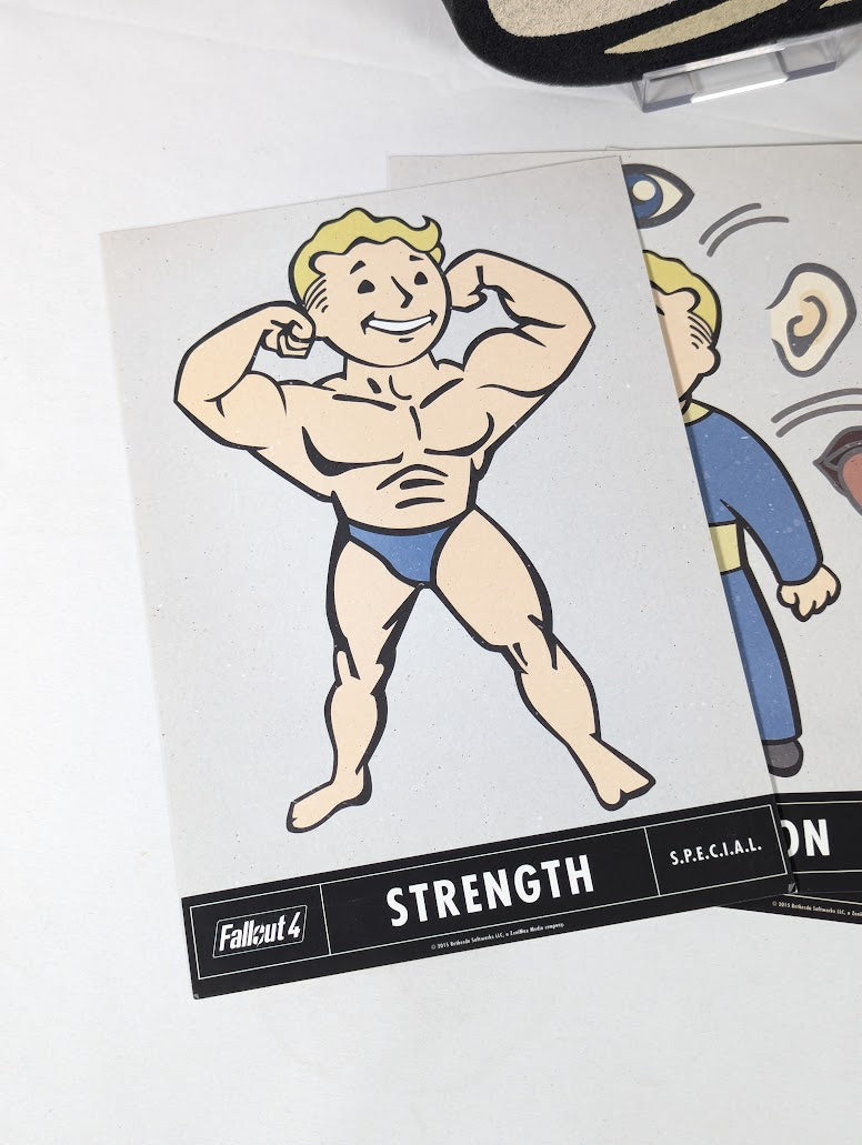 Fallout 4 SPECIAL Poster Set & Fallout 76 Vault Boy Foam Hand (Gamescom 2018) Bundle