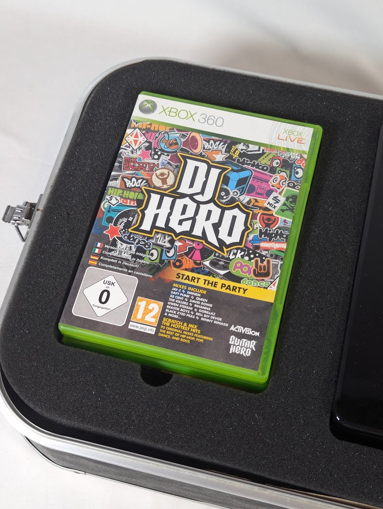 DJ Hero Renegade Collector's Edition Xbox 360 (Complete)