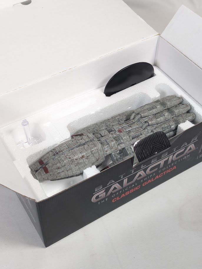 Battlestar Galactica The Official Ships Collection Battlestar Pegasus (Modern) Eaglemoss Model Ship (Incorrect Box and Stand Base)