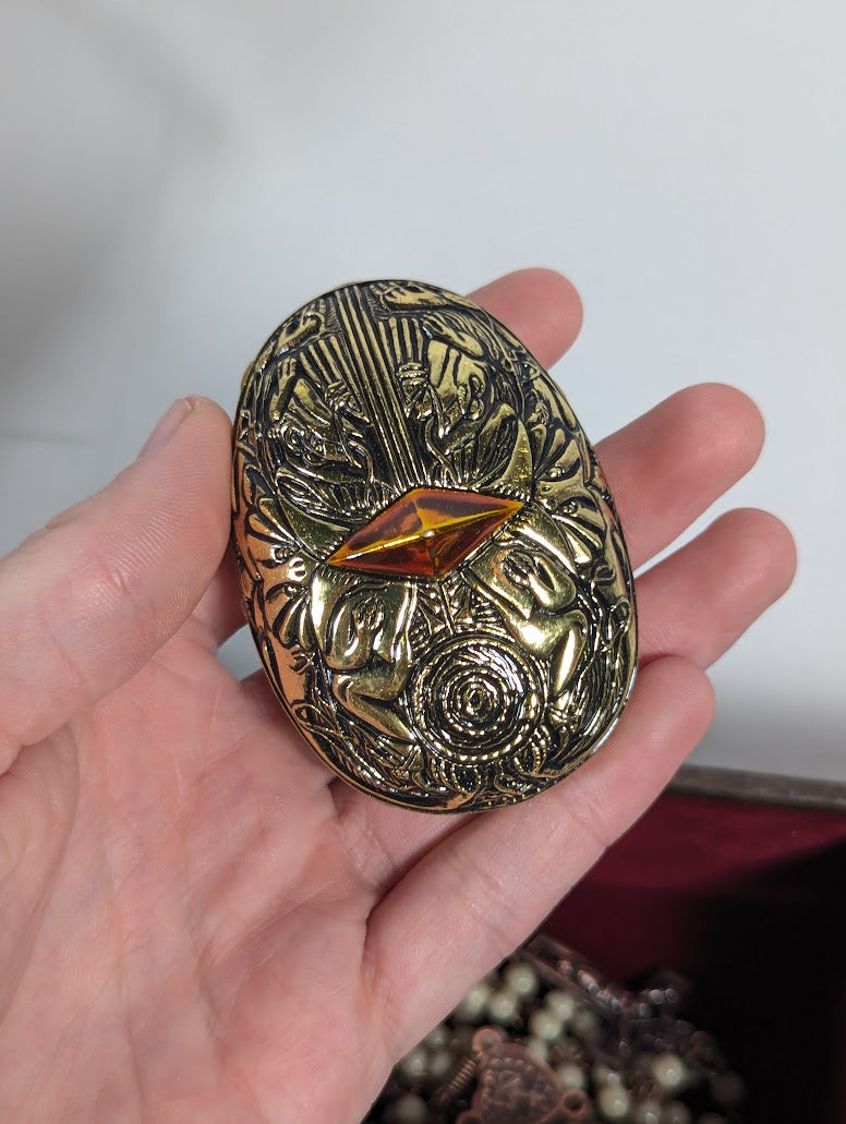 Guillermo Del Toro Signed Cabinet of Curiosities Collector's Edition Box Set #222 (Limited Edition Only 1000 Made)