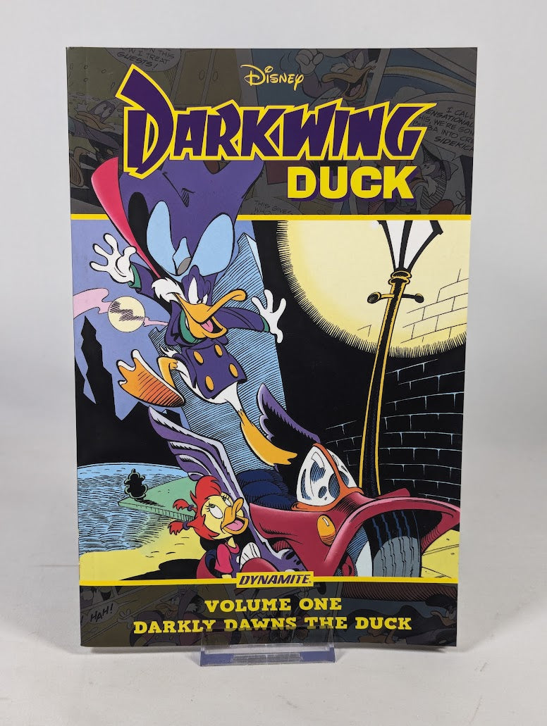 Disney Darkwing Duck Volume 1: Darkly Dawns the Duck