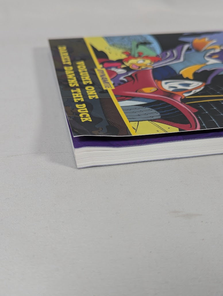 Disney Darkwing Duck Volume 1: Darkly Dawns the Duck
