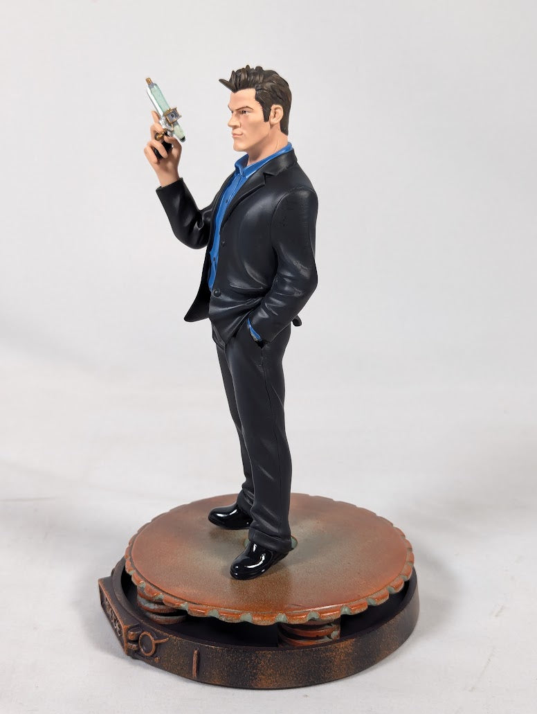 Warehouse 13 Pete Lattimer 2012 Qmx Animated Maquette Figure