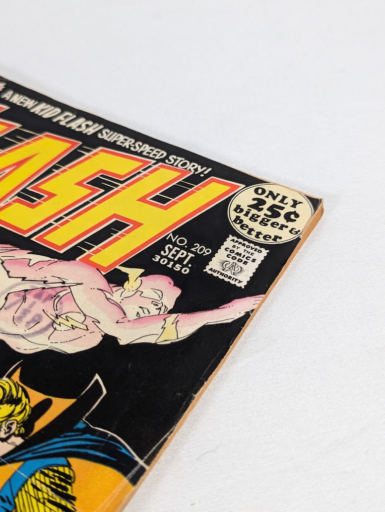 DC Comics The Flash Issue #209 1971 Comic Book
