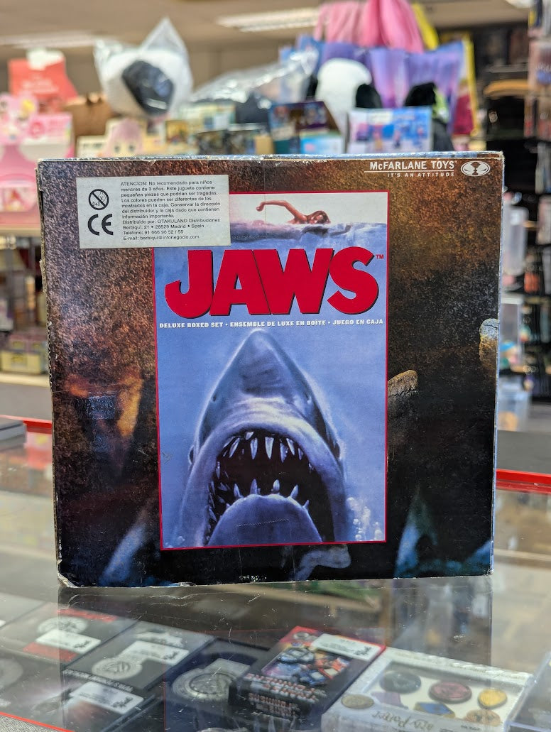 Jaws Deluxe Boxed Set Movie Maniacs 4 2001 McFarlane Toys Diorama Statue