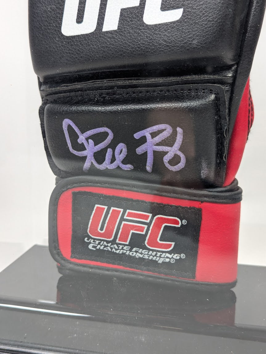 UFC Ronda Rousey Signed Glove
