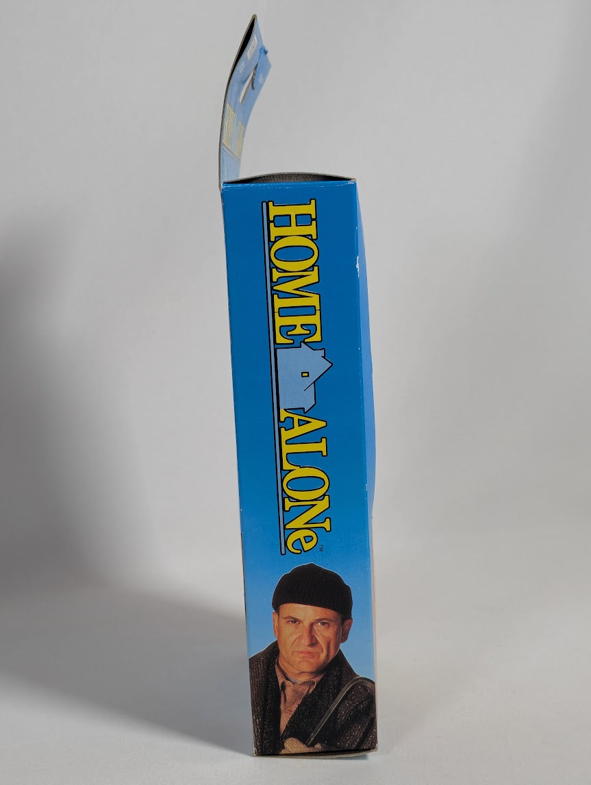 Home Alone Screaming Kevin 1991 THQ Action Figure