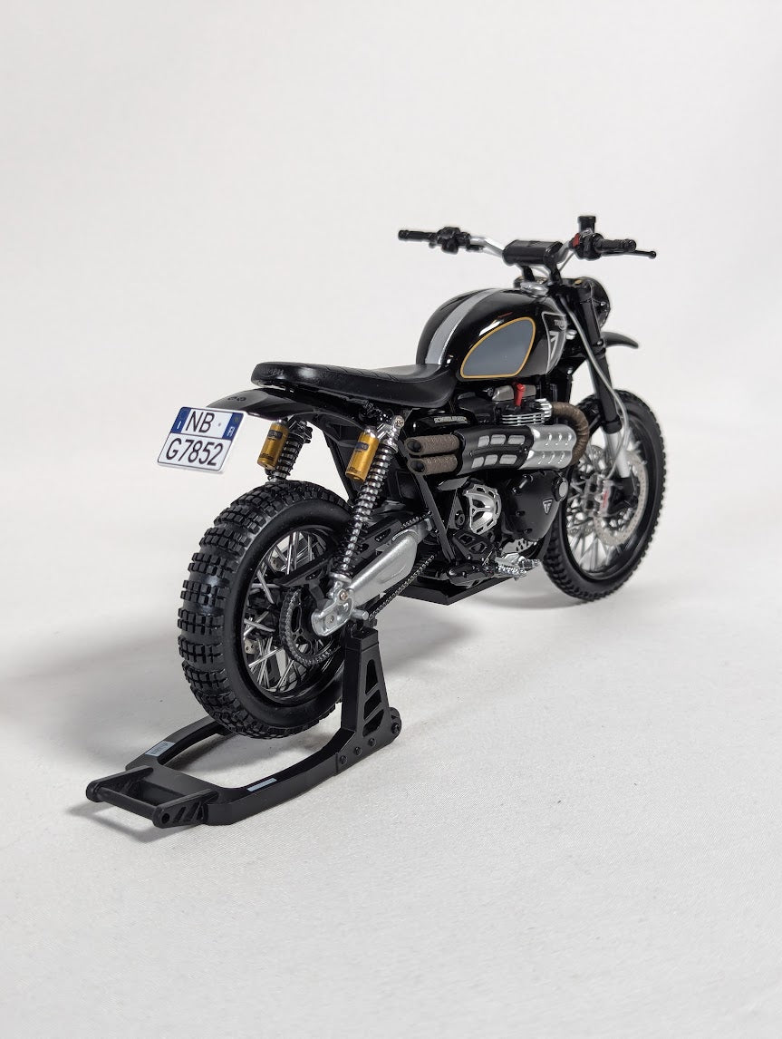 007 James Bond No Time to Die Triumph Scrambler 1200 Matera 2022 Corgi Model