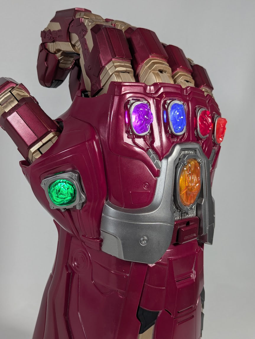 Marvel Legends Avengers 1:1 Scale 2019 Power Gauntlet Hasbro Electronic Glove Replica