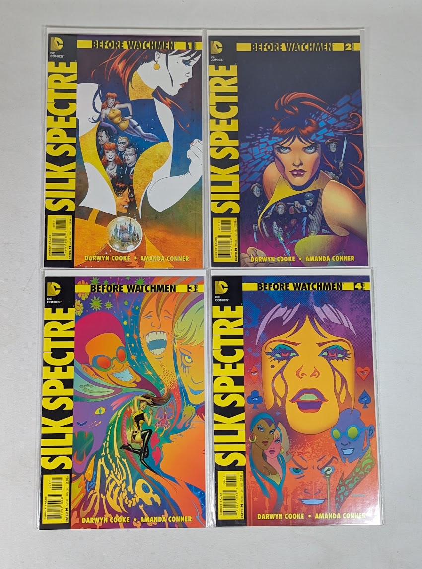 DC Comics Before Watchmen (2012) & Doomsday Clock (2017) Comic Book Bundle