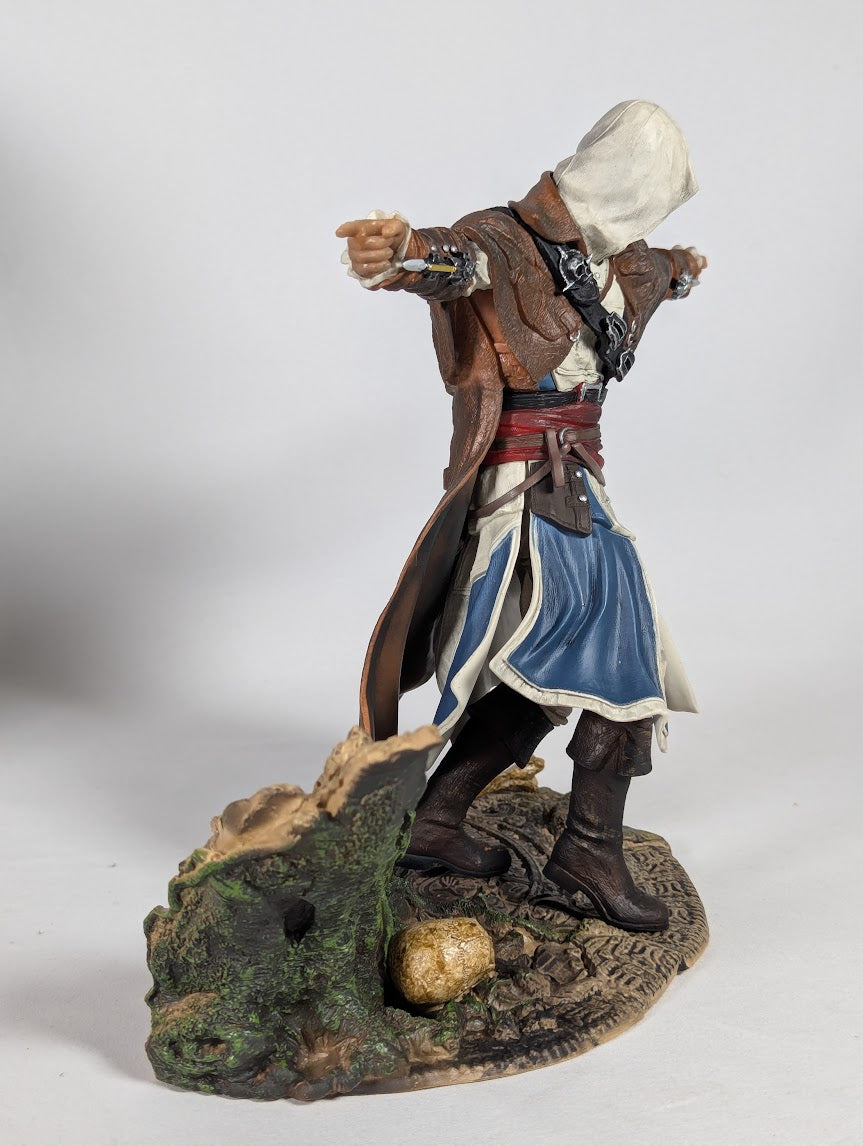 Assassin's Creed IV Black Flag Edward Kenway The Assassin Pirate PureArts 22cm Statue