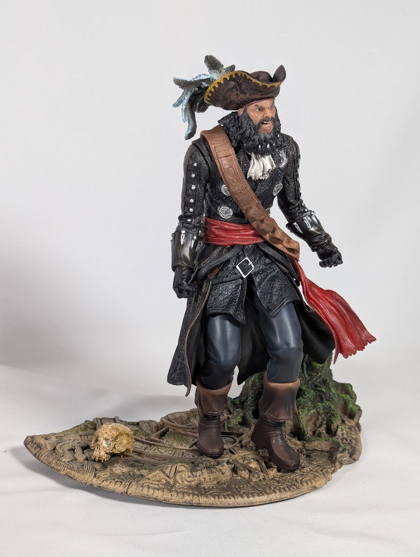Assassin's Creed IV Black Flag Blackbeard The Legendary Pirate PureArts 22cm Statue
