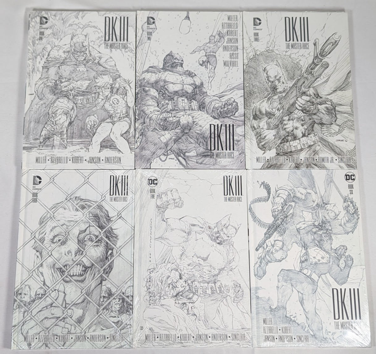 DC Comics Dark Knight III The Master Race Collector's Edition Graphic Novel Set