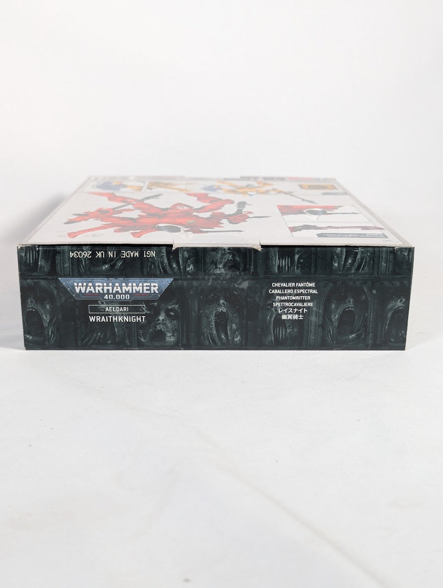 Warhammer 40,000 Aeldari Wraithknight Miniature Figurine