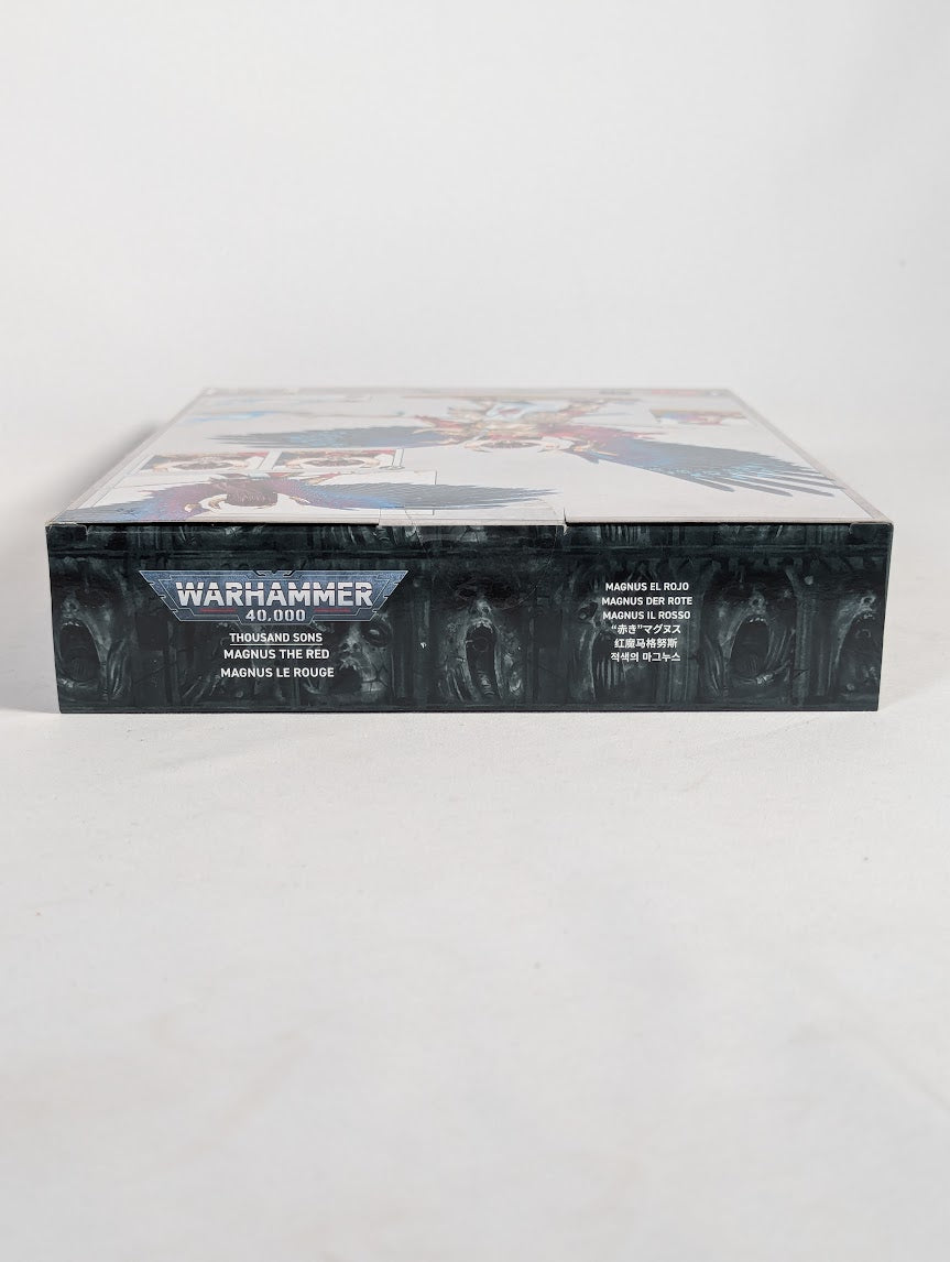 Warhammer 40,000 Thousand Sons Magnus the Red Miniature Figurine