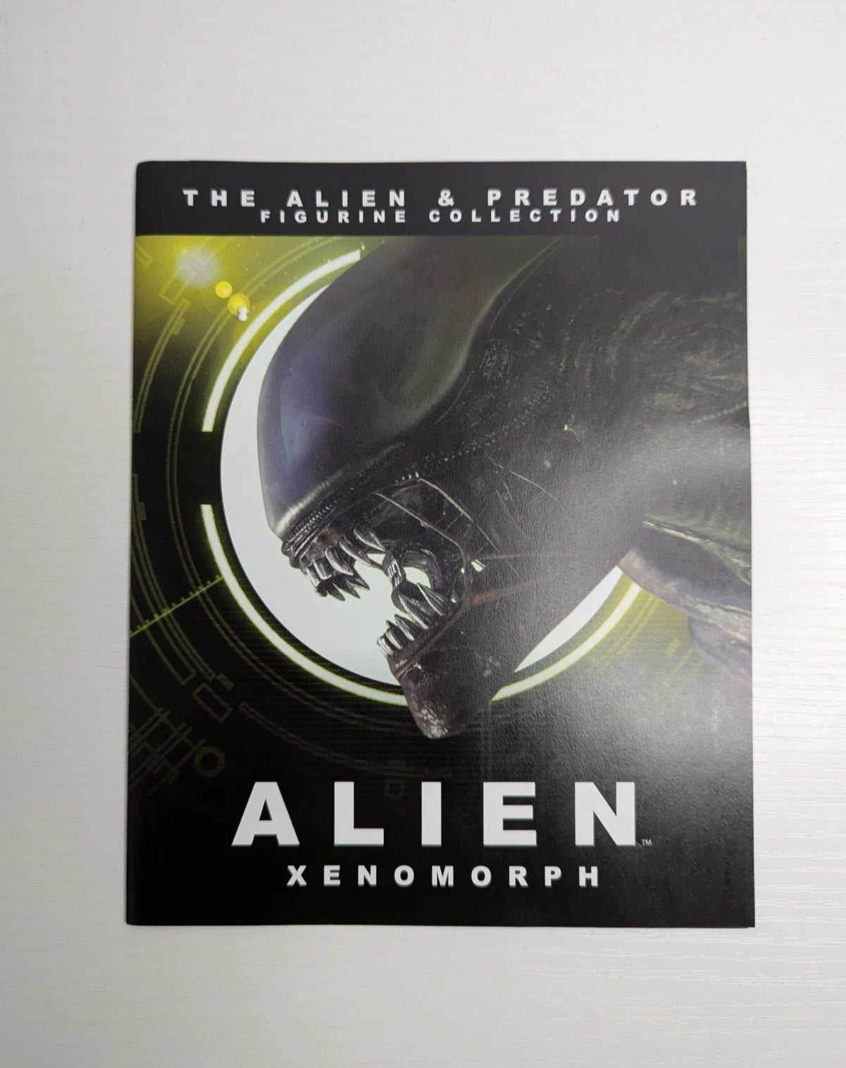 Alien White Xenomorph 32cm Eaglemoss Statue Glow in the Dark Limited Edition 156/200