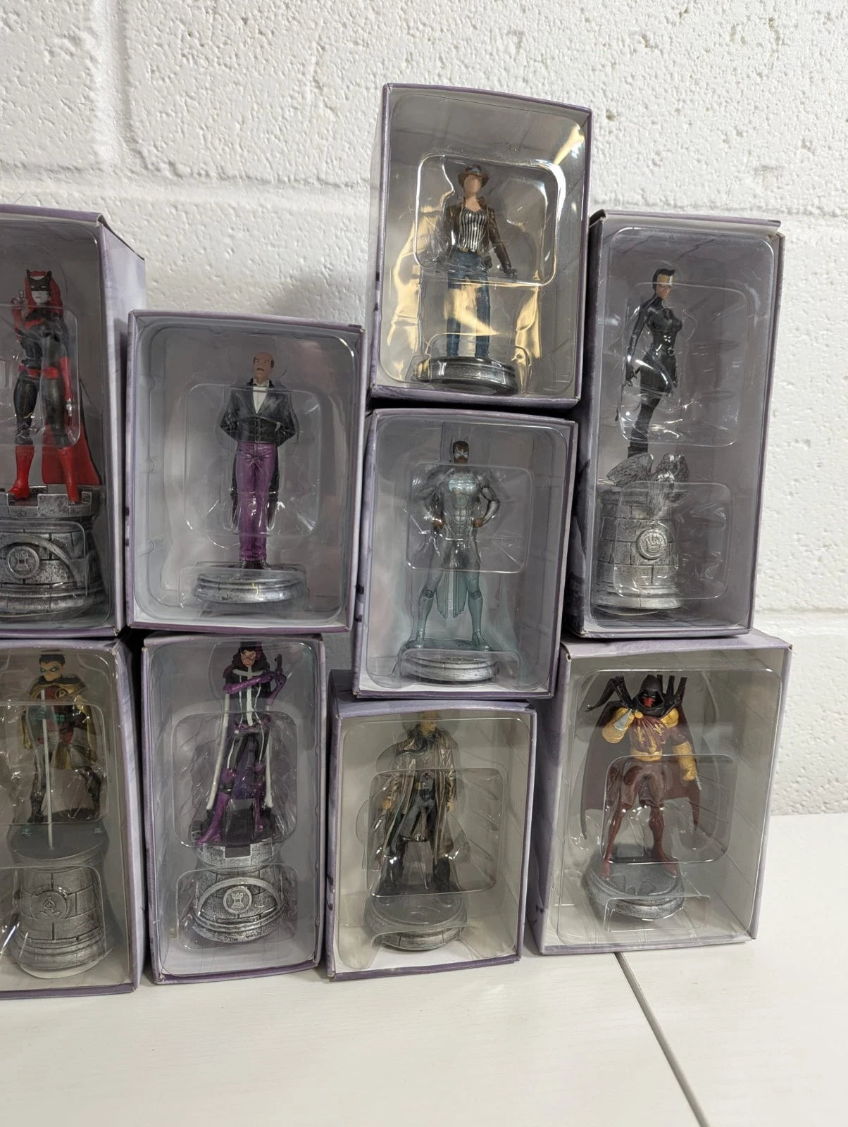 DC Comics Batman Chess Collection Eaglemoss Complete With 32 Pieces/Magazines/Board