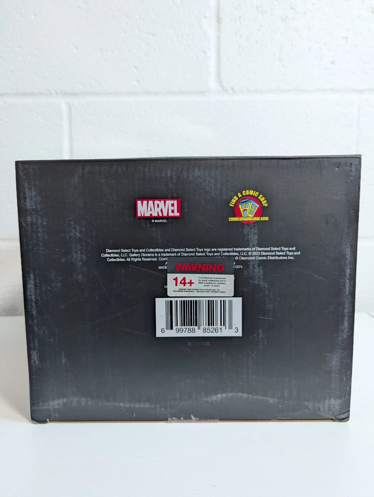 Marvel Comic Doctor Doom Diamond Select Gallery Diorama 25cm