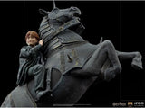 Harry Potter Ron Weasley at the Wizard Chess Iron Studios Deluxe 1/10 Statue