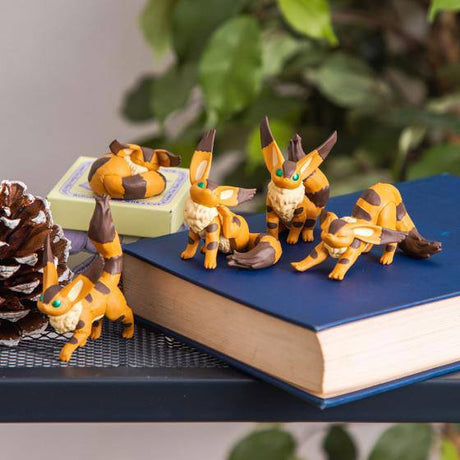 Castle in the Sky Fox Squirrel Mini Figures 5 cm Display (6)