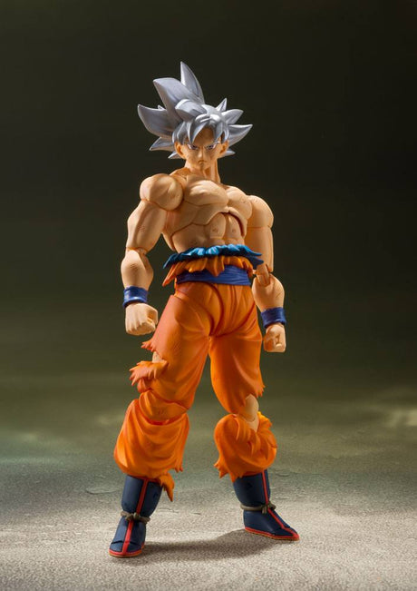Dragon Ball Super: S.H. Figuarts Son Goku Ultra Instinct Action Figure