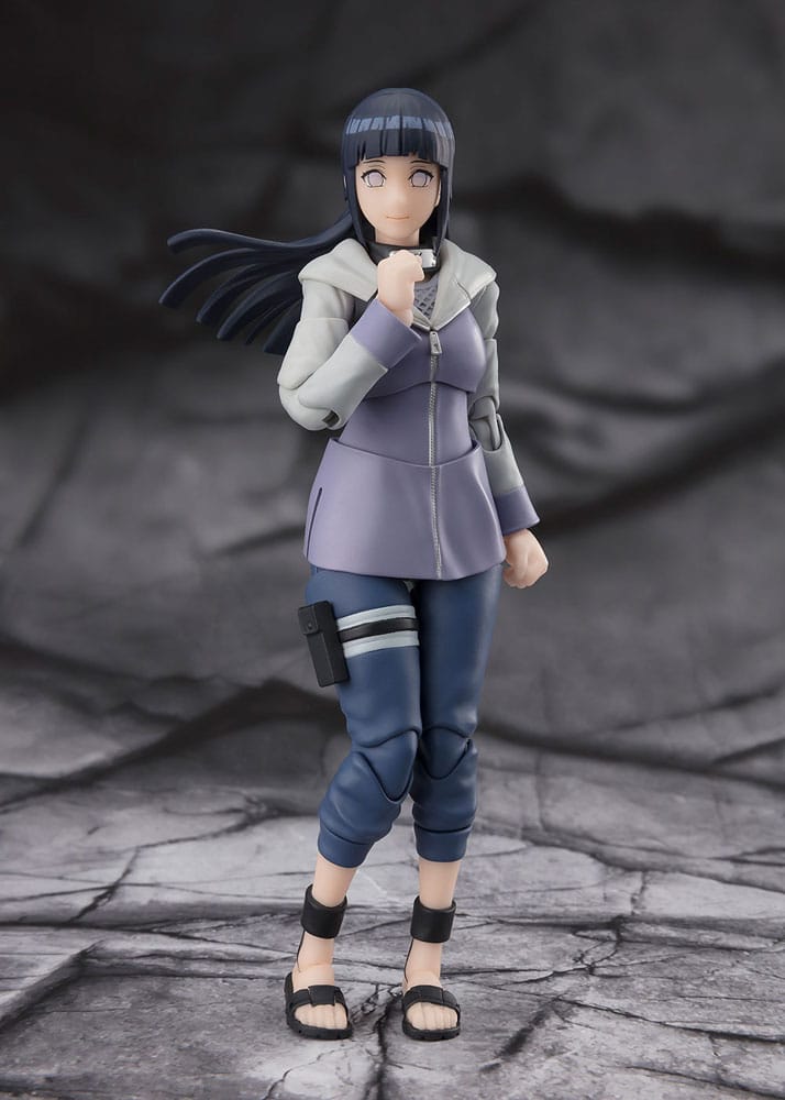 Naruto S.H.Figuarts Hinata Hyuga Byakugan Action Figure:  13 cm